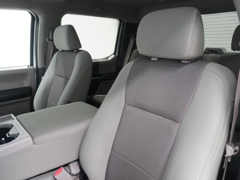 Used 2017 Ford F150 XL w/ XL Power Equipment Group AWD/4WD image 11