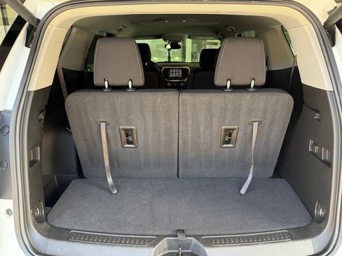 Used 2022 GMC Acadia SLE w/ Driver Convenience Package image 29