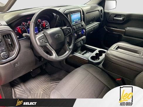 Used 2022 Chevrolet Silverado 1500 LT Trail Boss w/ Bed Protection Package AWD/4WD image 12