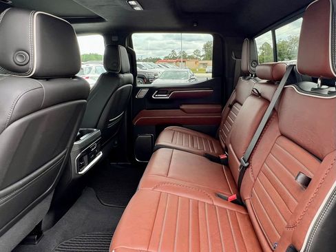 Used 2024 GMC Sierra 1500 Denali Ultimate image 25