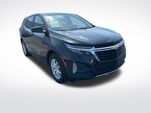 Used 2024 Chevrolet Equinox LT w/ LPO, Floor Liner Package image 8