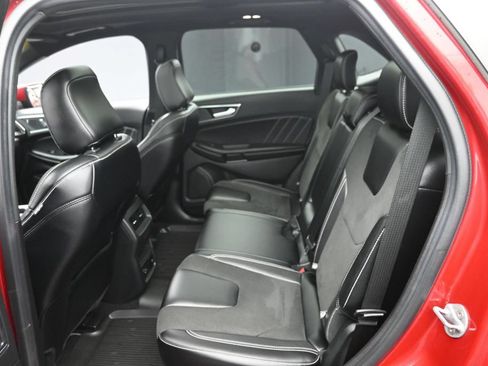 Used 2022 Ford Edge ST w/ Equipment Group 401A AWD/4WD image 12