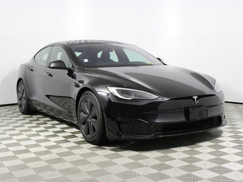 Used 2022 Tesla Model S Plaid image 31