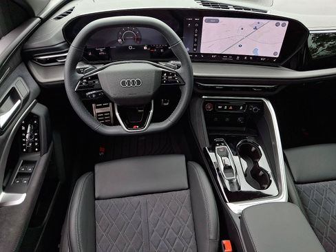 Used 2026 Audi SQ5 Premium Plus AWD/4WD image 9