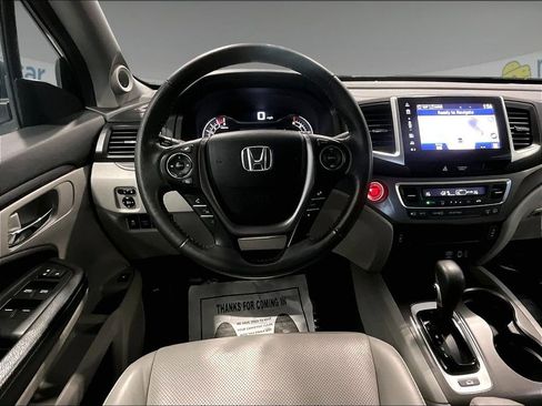 Used 2017 Honda Ridgeline RTL-T image 18