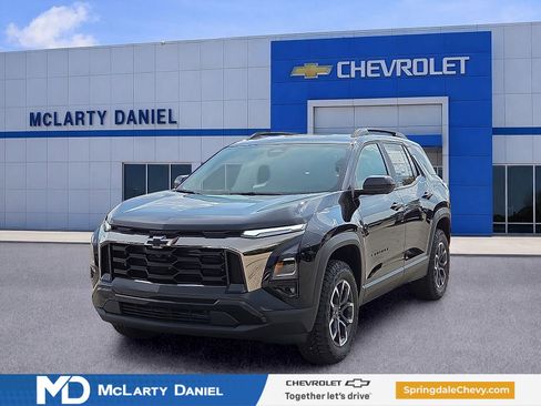 New 2026 Chevrolet Equinox ACTIV w/ Safety and Technology Package FWD image 2