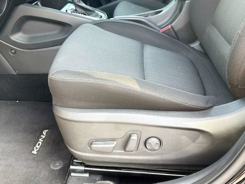 Used 2023 Hyundai Kona SEL w/ Cargo Package AWD/4WD image 19