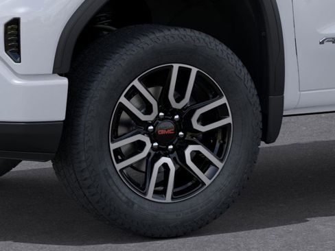 New 2026 GMC Sierra 1500 AT4 w/ AT4 Preferred Package AWD/4WD image 9