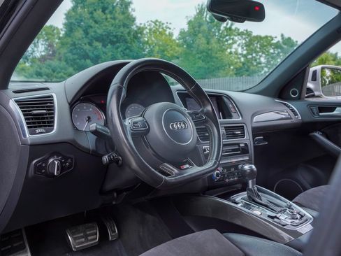 Used 2015 Audi SQ5 Premium Plus AWD/4WD image 12