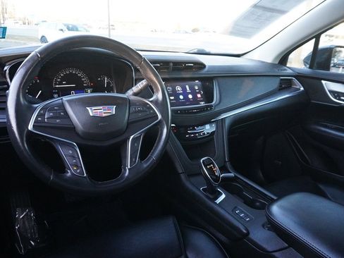 Used 2019 Cadillac XT5 Luxury image 30