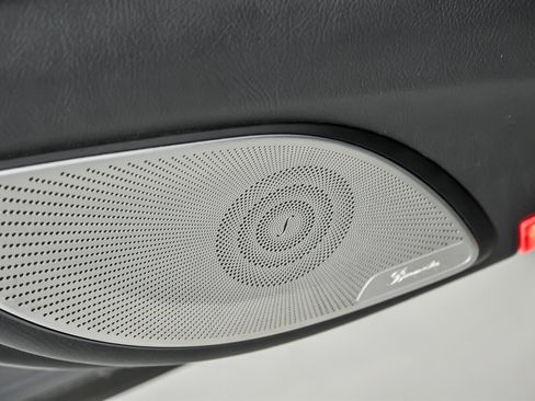 Used 2019 Mercedes-Benz E 63 AMG S image 19