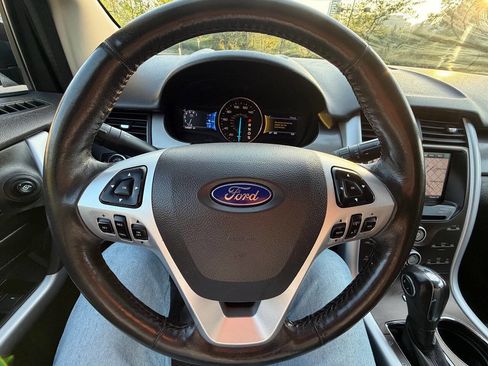 Used 2014 Ford Edge SEL w/ Driver Entry Package AWD/4WD image 56