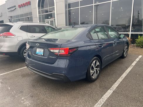 Used 2023 Subaru Legacy Premium w/ Popular Package #1 image 9
