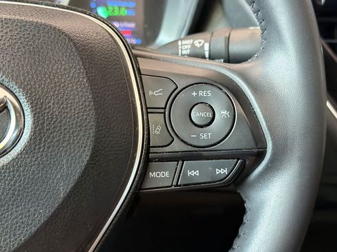 Used 2021 Toyota Corolla SE w/ SE Premium Package FWD image 25