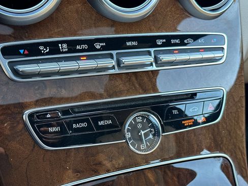 Used 2018 Mercedes-Benz C 300 Sedan image 18