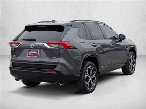 Used 2024 Toyota RAV4 XSE w/ Weather Package AWD/4WD image 5