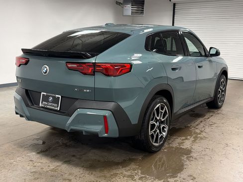 Certified 2025 BMW X2 xDrive28i AWD/4WD image 8