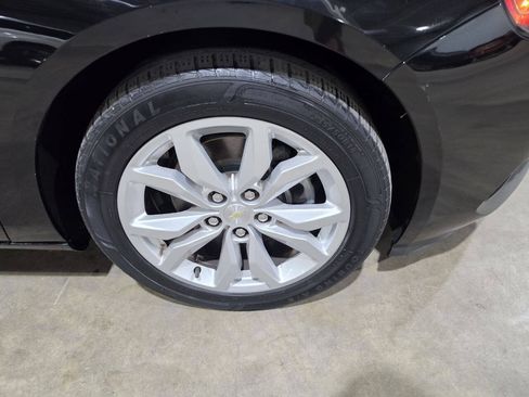 Used 2019 Chevrolet Impala LT FWD image 20