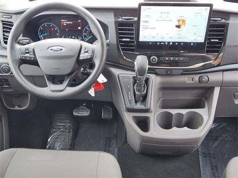 Used 2025 Ford Transit 350 XLT RWD image 26