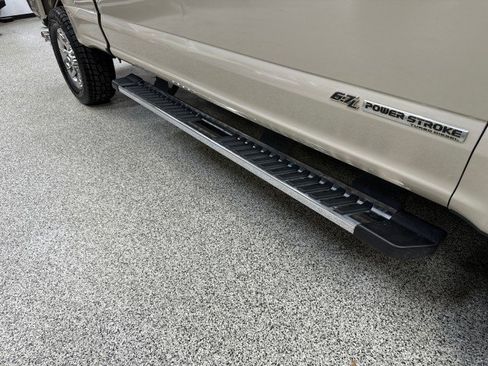 Used 2017 Ford F250 Lariat w/ Chrome Package image 67