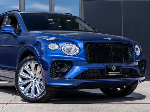 Used 2023 Bentley Bentayga image 5