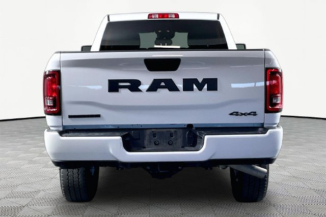 Used 2026 RAM 2500 Big Horn AWD/4WD image 5