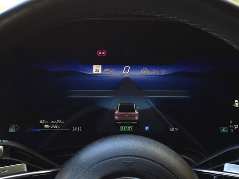 Used 2023 Mercedes-Benz EQS 580 4MATIC SUV image 41