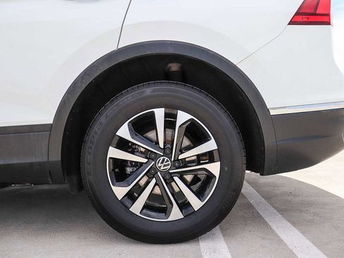 Used 2023 Volkswagen Tiguan S image 10