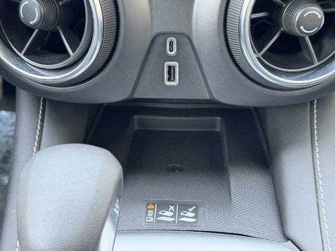 Used 2024 Chevrolet Blazer LT w/ Convenience Package image 23