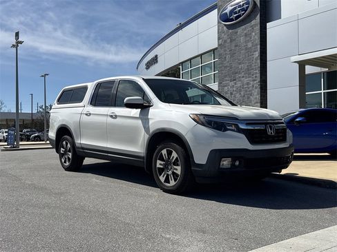 Used 2018 Honda Ridgeline RTL image 11
