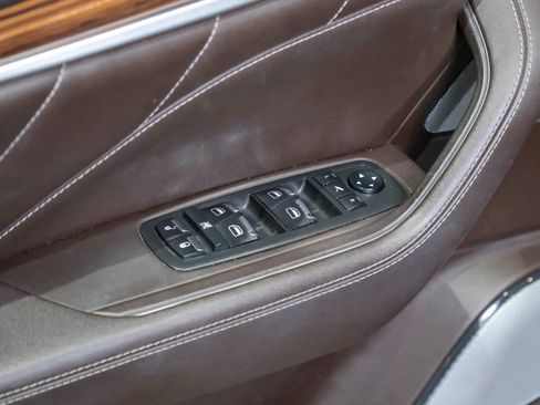 Used 2019 Maserati Levante GranLusso image 38