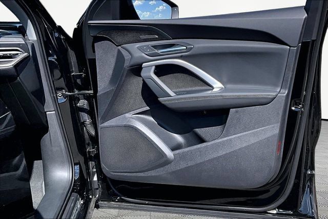New 2026 Audi Q5 Premium Plus AWD/4WD image 18