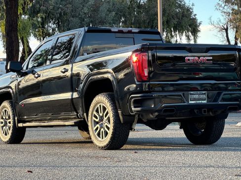 Used 2020 GMC Sierra 1500 AT4 w/ AT4 Premium Package image 6