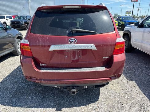 Used 2010 Toyota Highlander Limited w/ Extra Value Pkg 8 AWD/4WD image 4