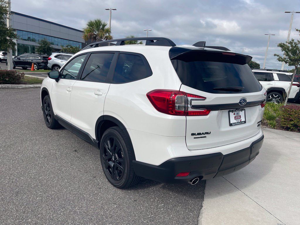 Used 2025 Subaru Ascent Onyx Edition AWD/4WD image 11