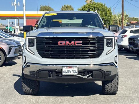 Used 2024 GMC Sierra 1500 Pro w/ Pro Value Package AWD/4WD image 2