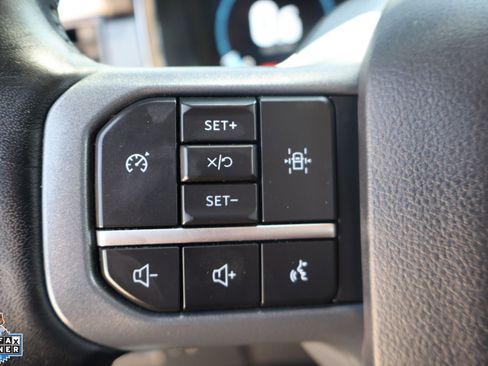 Used 2023 Ford F150 Lariat w/ FX4 Off-Road Package AWD/4WD image 16