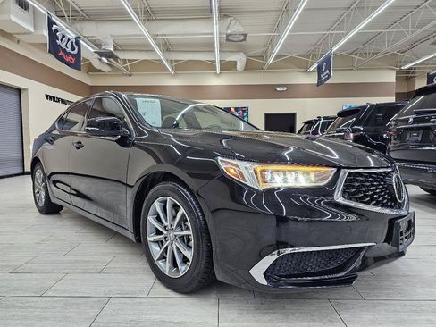 Used 2018 Acura TLX w/ Technology Package FWD image 4