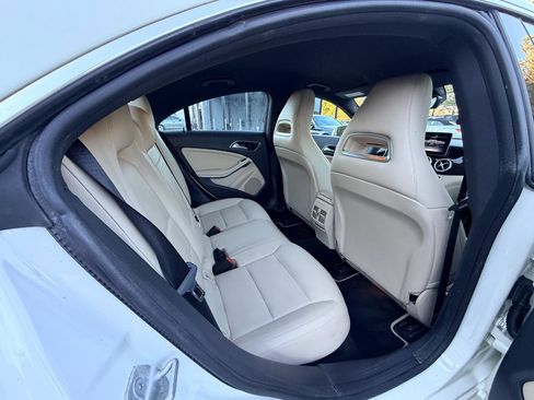 Used 2017 Mercedes-Benz CLA 250 4MATIC image 12