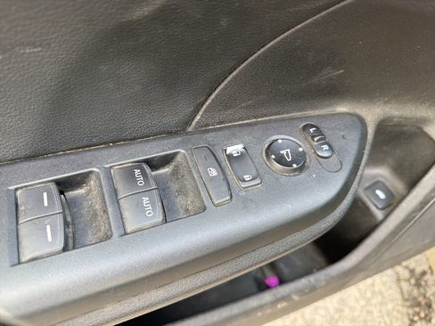 Used 2016 Honda Civic EX-L image 10