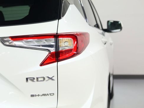 Used 2019 Acura RDX AWD w/ Technology Package image 16