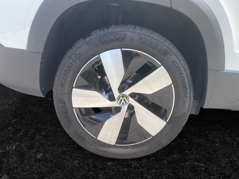 Used 2025 Volkswagen Taos S AWD/4WD image 16