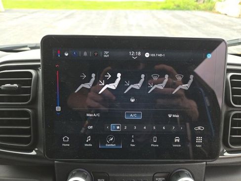 Used 2024 RAM ProMaster 3500 w/ Delivery Van Package image 19