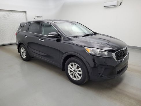 Used 2019 Kia Sorento L FWD image 11
