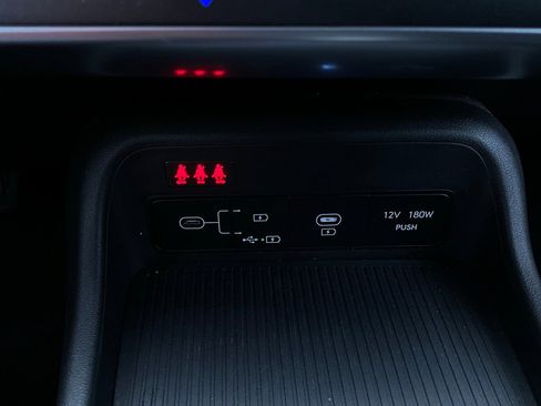 Used 2025 Hyundai Kona SEL image 25