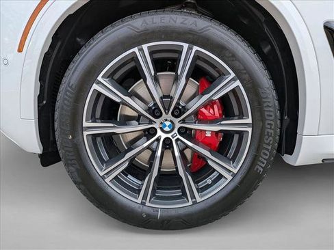 Used 2026 BMW X5 sDrive40i w/ M Sport Package RWD image 10