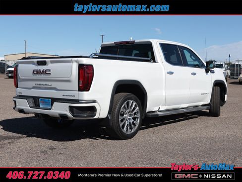 Used 2022 GMC Sierra 1500 Denali w/ Technology Package AWD/4WD image 4