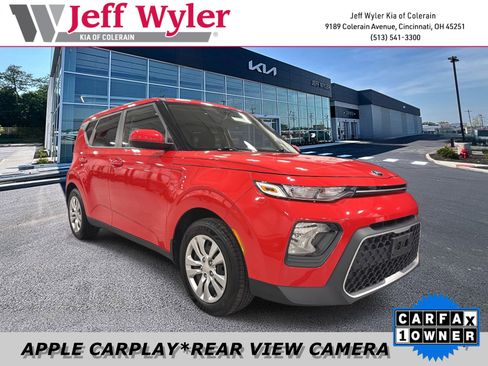 Used 2021 Kia Soul LX image 1