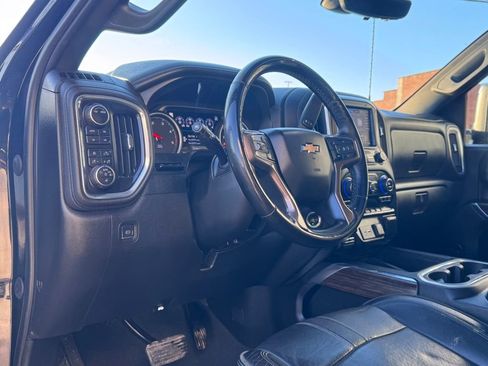 Used 2023 Chevrolet Silverado 3500 High Country w/ Technology Package image 14