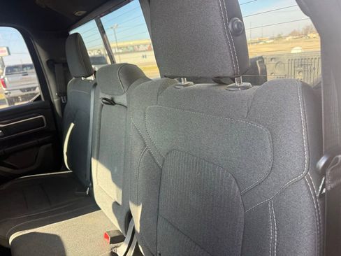 Used 2019 RAM 1500 Big Horn image 31